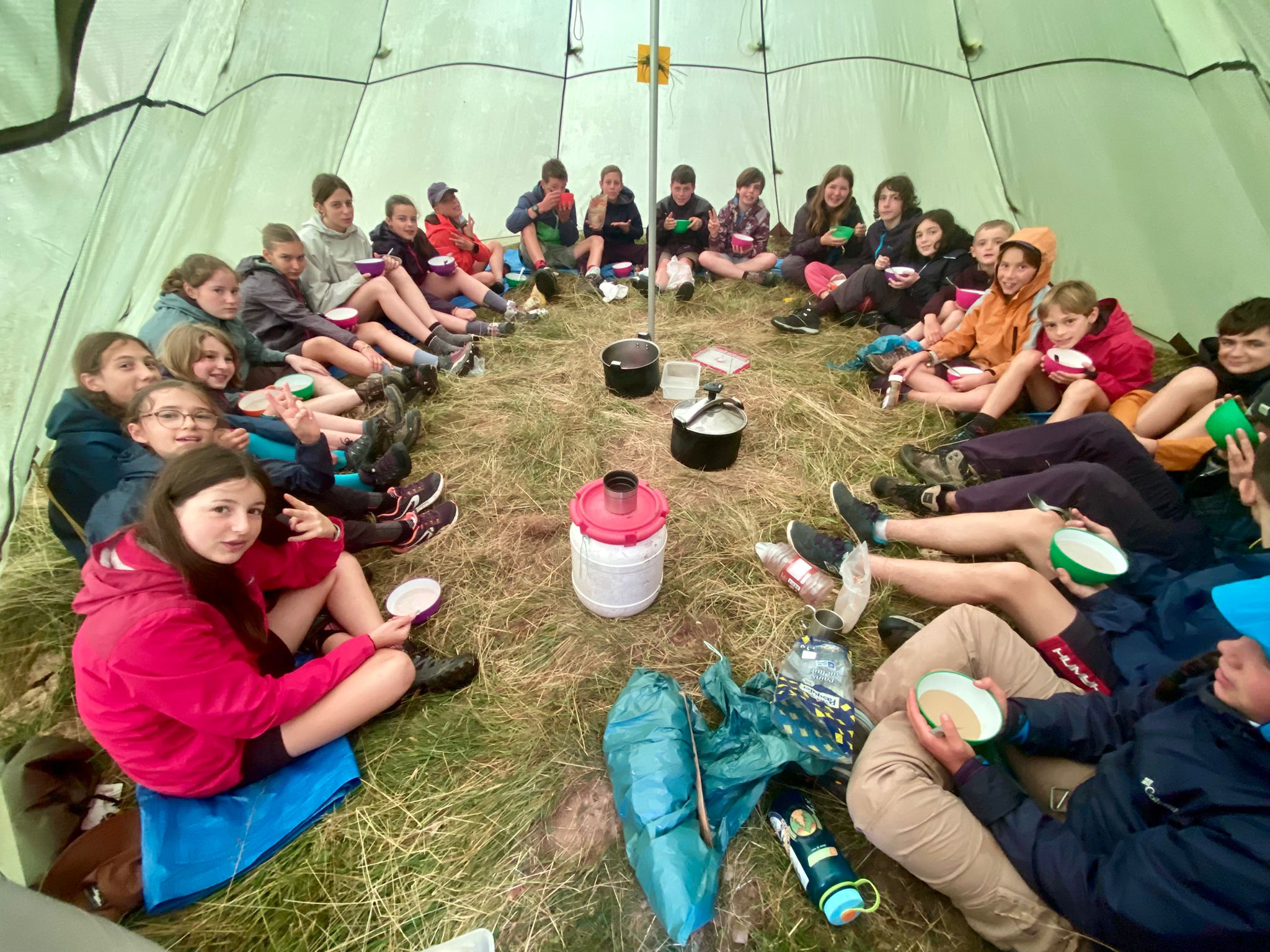 Repas sous tipi